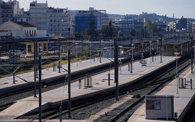 Γραπτές εγγυήσεις ζητά η Hellenic Train για την επανεκκίνηση των τρένων