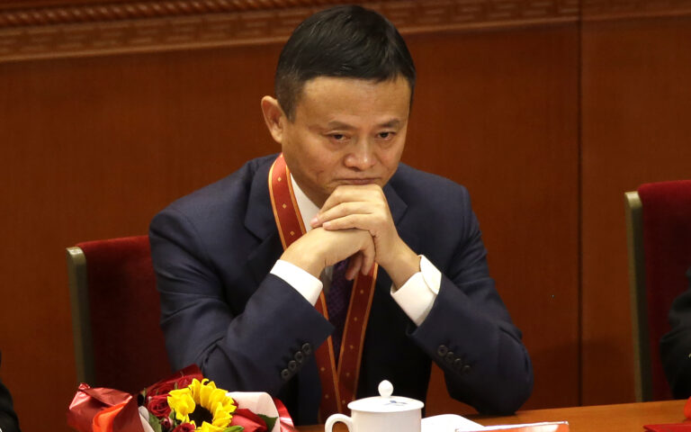 Τζακ Μα: Ο μεγιστάνας της Alibaba επιστρέφει στην Κίνα μετά από πολύμηνη απουσία
