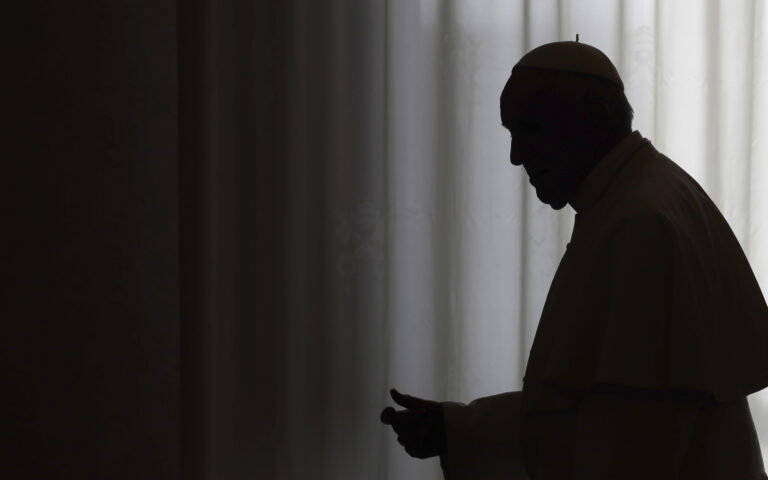Δέκα χρόνια Πάπας: Τα σημεία καμπής της πολυκύμαντης θητείας του Φραγκίσκου