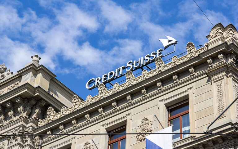 Bloomberg: Η Credit Suisse απορρίπτει την προσφορά εξαγοράς της από την UBS