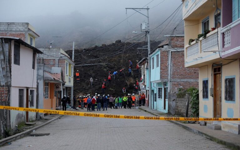 Ισημερινός: Επτά νεκροί, 64 αγνοούμενοι από κατολίσθηση στα κεντρικά της χώρας