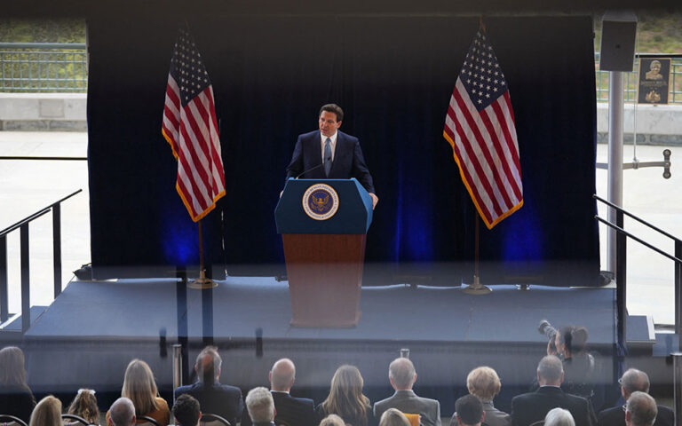 ΗΠΑ: Ο Ρον ΝτεΣάντις προετοιμάζει το έδαφος για τις προεδρικές εκλογές του 2024