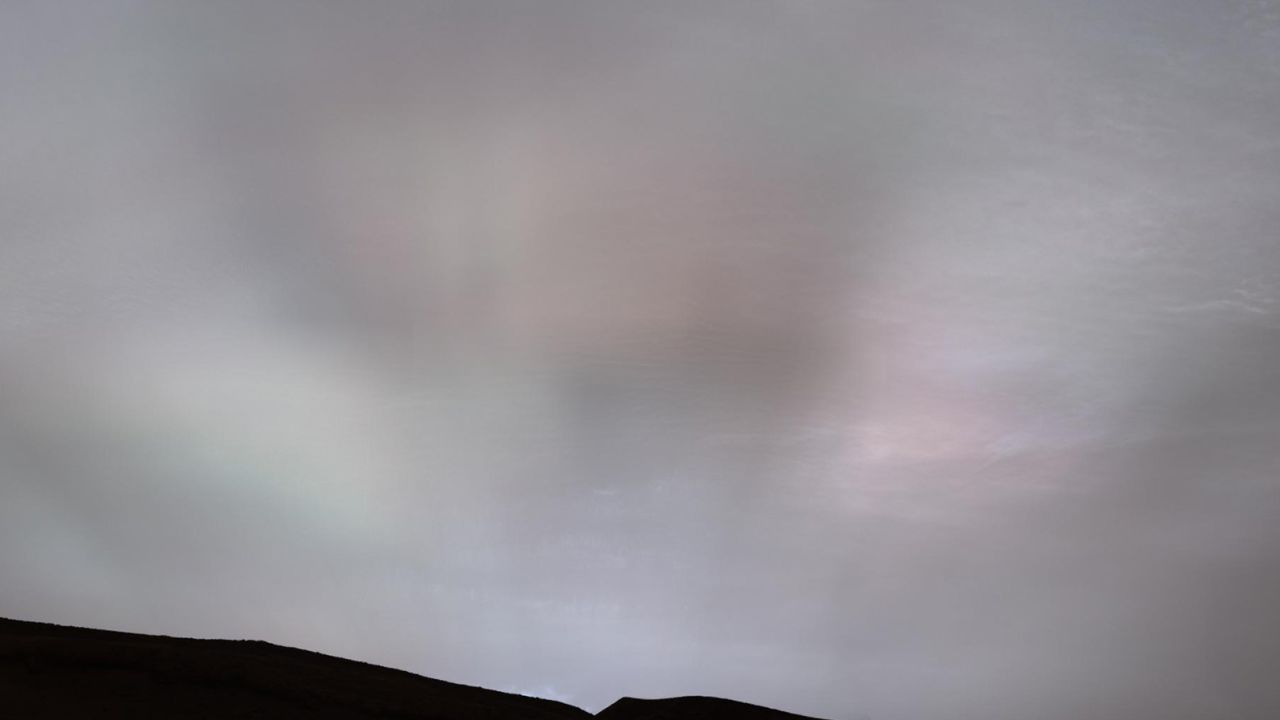 NASA: Φωτογραφίες από το «εξωγήινο» ηλιοβασίλεμα στον Άρη-2