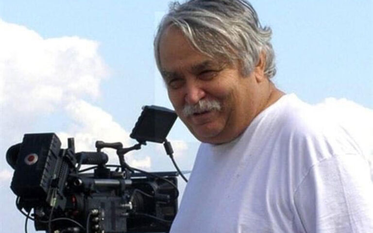 Λάκης Παπαστάθης: Πέθανε ο βραβευμένος σκηνοθέτης και συγγραφέας