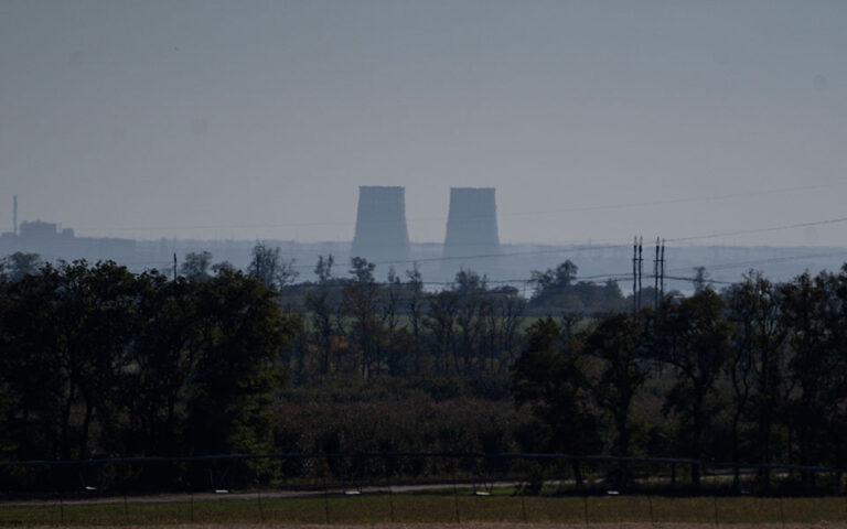 Ουκρανία: Black out στον πυρηνικό σταθμό της Ζαπορίζια – Για «προβοκάτσια» μιλούν οι Ρώσοι