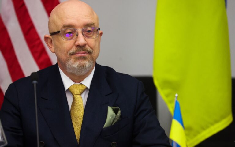 Στρατιωτική ενίσχυση ζητεί το Κίεβο – Στην Αθήνα σήμερα ο Ουκρανός υπουργός Αμυνας