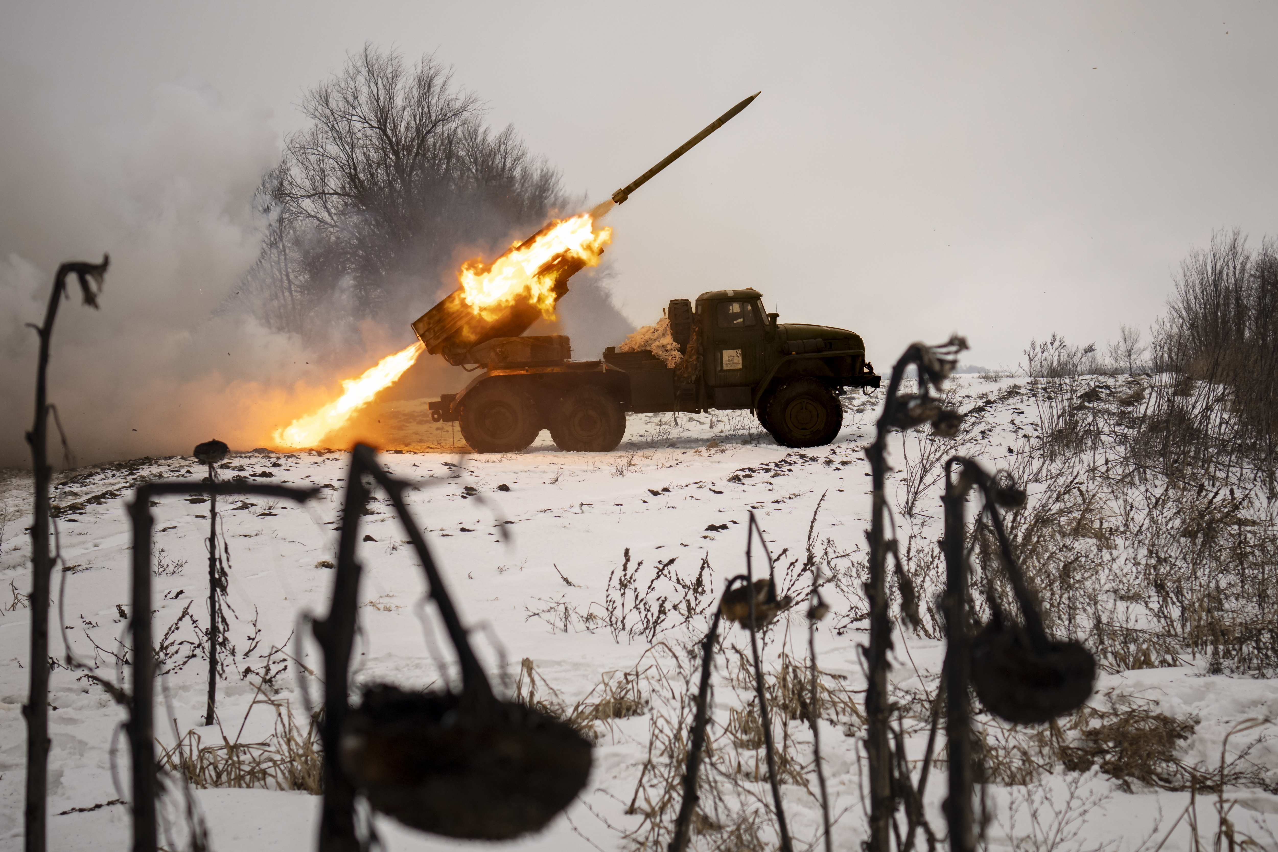 Ουκρανία: «Πόλεμος δι’ αντιπροσώπων» των ΗΠΑ με τη Ρωσία;-1
