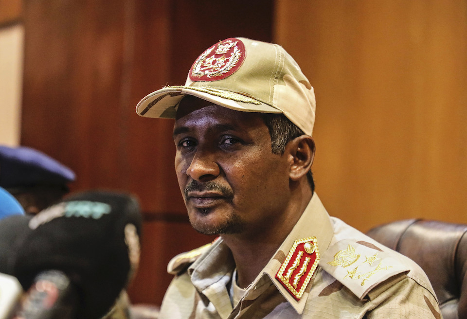 Η έκρηξη βίας στο Σουδάν απειλεί με ανάφλεξη Αφρική και Μέση Ανατολή-2