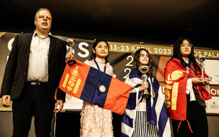 Παγκόσμια πρωταθλήτρια στο σκάκι η Ευαγγελία Σίσκου