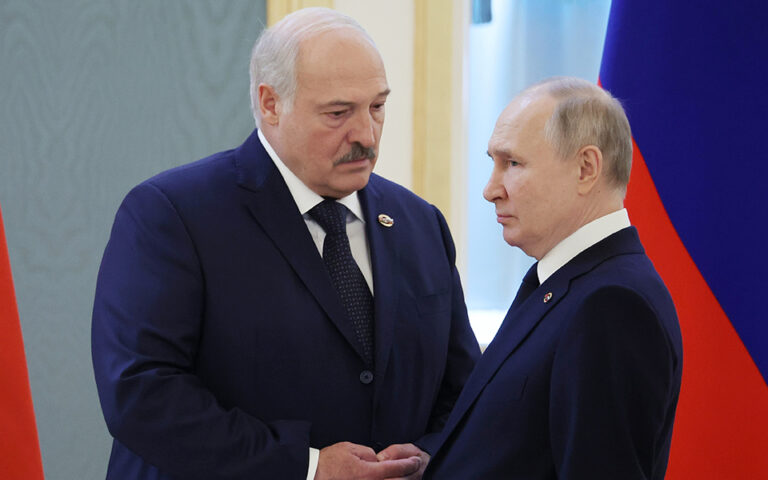 Κρεμλίνο: Πούτιν και Λουκασένκο δεν συζήτησαν την τοποθέτηση πυρηνικών όπλων στη Λευκορωσία