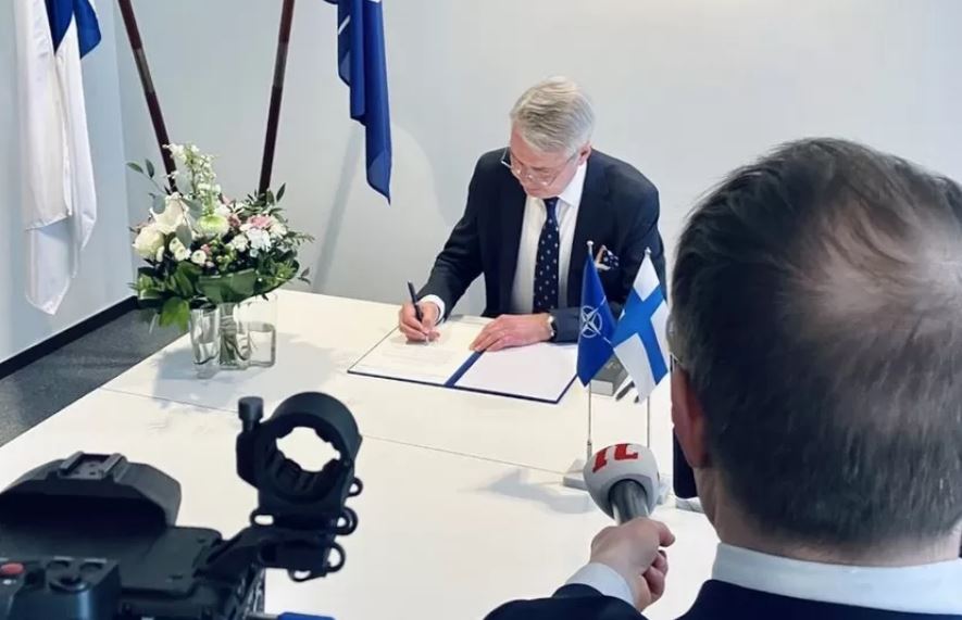 ΝΑΤΟ: Η Φινλανδία και επισήμως μέλος της Συμμαχίας-1