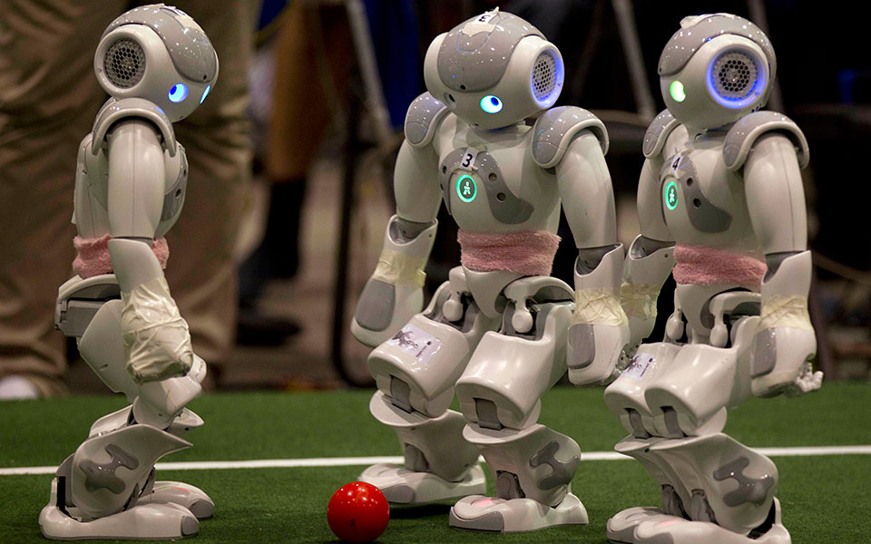 Η «αυγή» των ευφυών ρομπότ – Μπορεί να διαχωριστεί η νοημοσύνη από το σώμα;-3