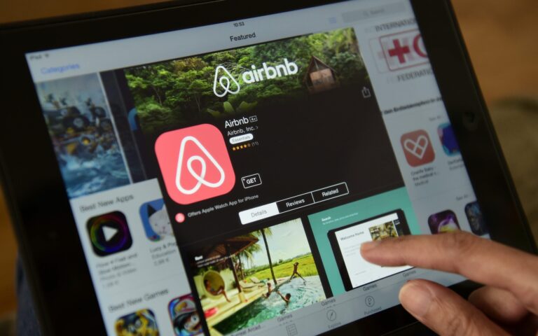 Εφορία: Εργαλεία ανακάλυψης αδήλωτων Airbnb