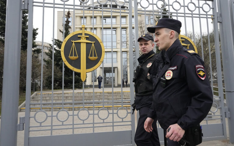 Ρωσία: Φόβοι δικηγόρων για νέες «Δίκες της Μόσχας»