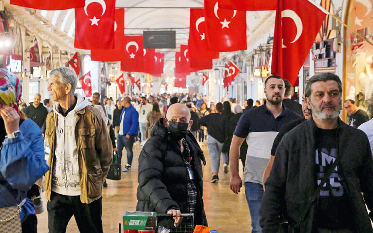 Τούρκοι και Αργεντίνοι κάνουν τα χρήματά τους bitcoin