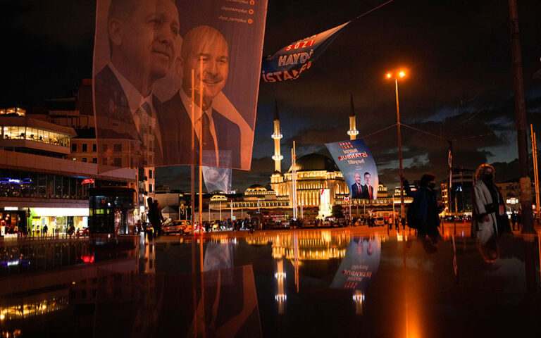 Τουρκία – Εκλογές: Να μπει φρένο στην πορεία προς την «κόλαση»