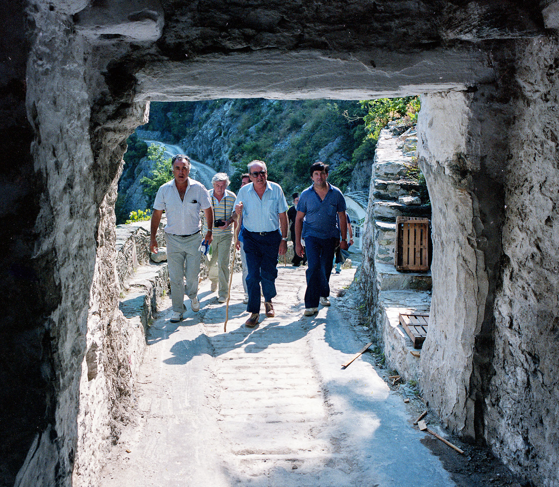Η οικογένεια Μητσοτάκη στο Αγιο Ορος το 1986: Το φωτογραφικό άλμπουμ μίας επίσκεψης-16