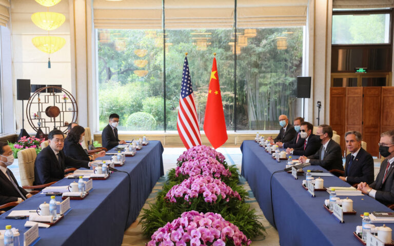 ΗΠΑ-Κίνα: Οι προτεραιότητες στην ατζέντα της επίσκεψης Μπλίνκεν στο Πεκίνο