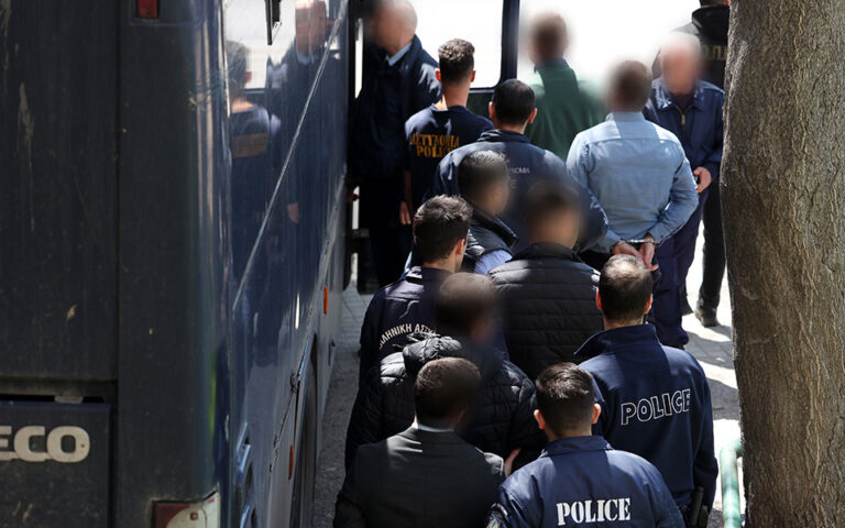Δίκη για τη δολοφονία Καμπανού: «Για τον θάνατο του Αλκη φταίνε όλοι», είπε η εισαγγελέας