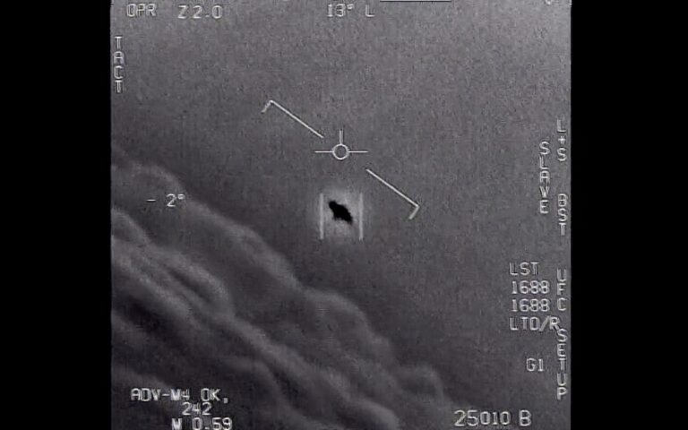 Σαφέστερα δεδομένα για τα UFO ζήτησε η επιτροπή της NASA