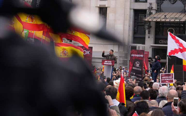 Ισπανία: Προβληματίζει η ατζέντα του Vox αν βρεθεί στην κυβέρνηση