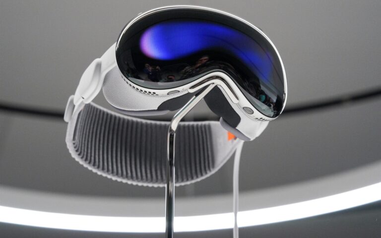 Η Apple προσπερνάει τη Meta στα γυαλιά εικονικής πραγματικότητας