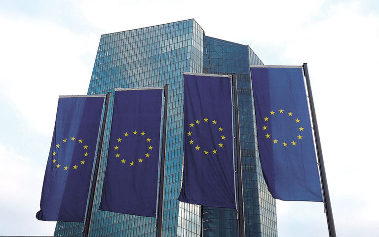 Πιθανές οι περαιτέρω αυξήσεις επιτοκίων από την ΕΚΤ