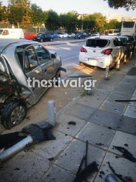 Θεσσαλονίκη: Λεωφορείο έπεσε σε παρκαρισμένα αυτοκίνητα (εικόνες)-2