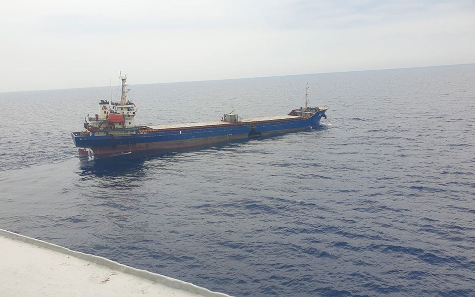 Σύγκρουση φορτηγών πλοίων ανοιχτά της Χίου-2