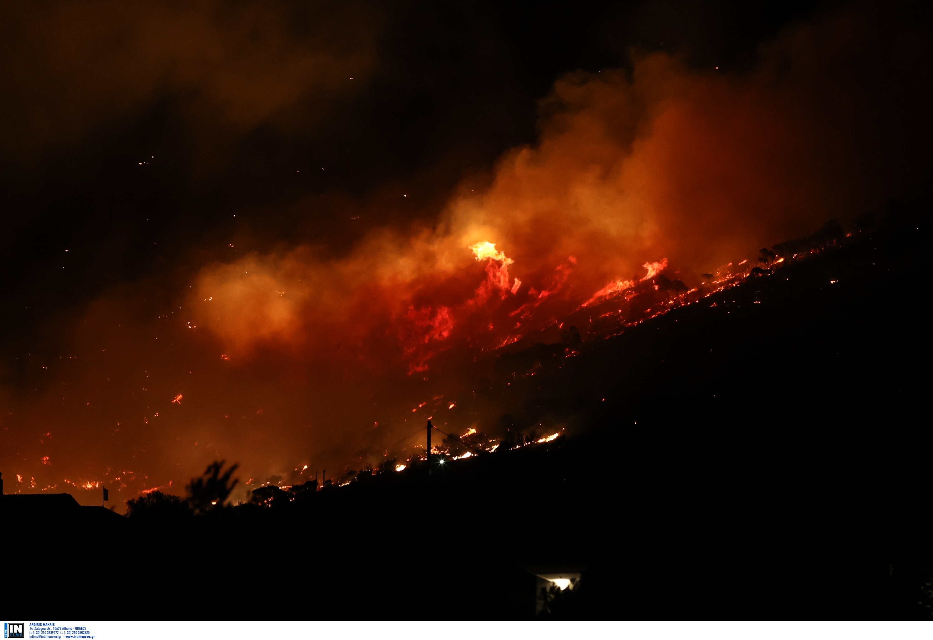 Φωτιές: Μάχη με τις φλόγες για δεύτερη ημέρα – Στα Δερβενοχώρια το μεγαλύτερο μέτωπο-1