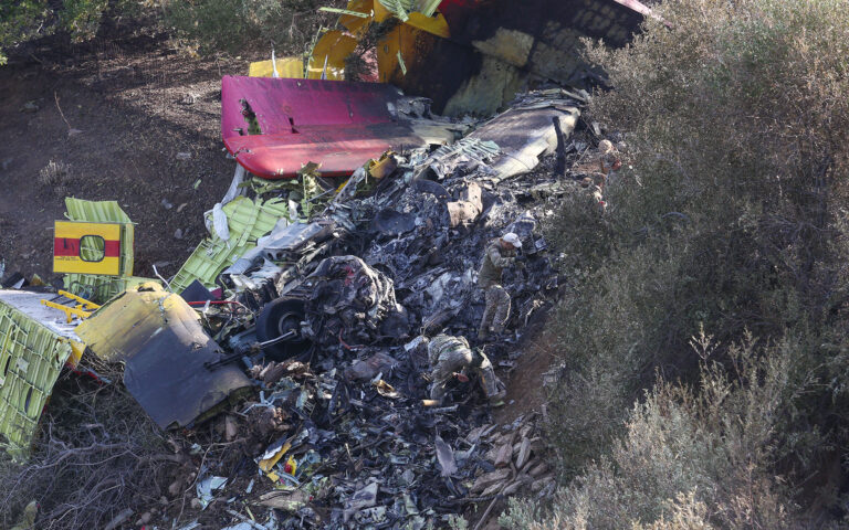 Κάρυστος: Τι οδήγησε στην πτώση του Canadair – Το χρονικό της τραγωδίας