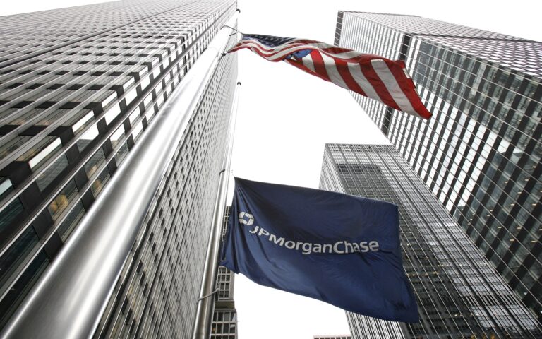 Ισχυρές προοπτικές για τις ελληνικές τράπεζες «βλέπει» η JP Morgan