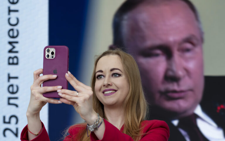 Ρωσία: Απαγορεύει τη χρήση iPhone σε κρατικούς αξιωματούχους