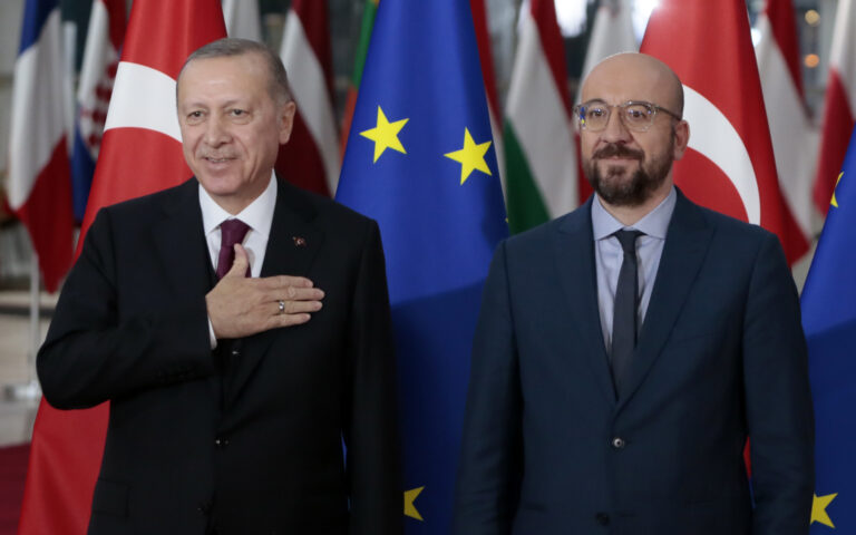 Ερντογάν και Μισέλ συμφώνησαν να «ενεργοποιήσουν εκ νέου» τις σχέσεις Τουρκίας – Ε.Ε