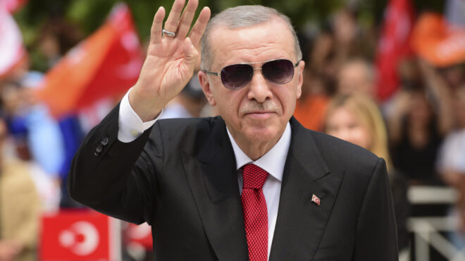 erdoganomics-τα-εγκαταλείπει-η-τουρκία-τα-υιοθετ-562510765