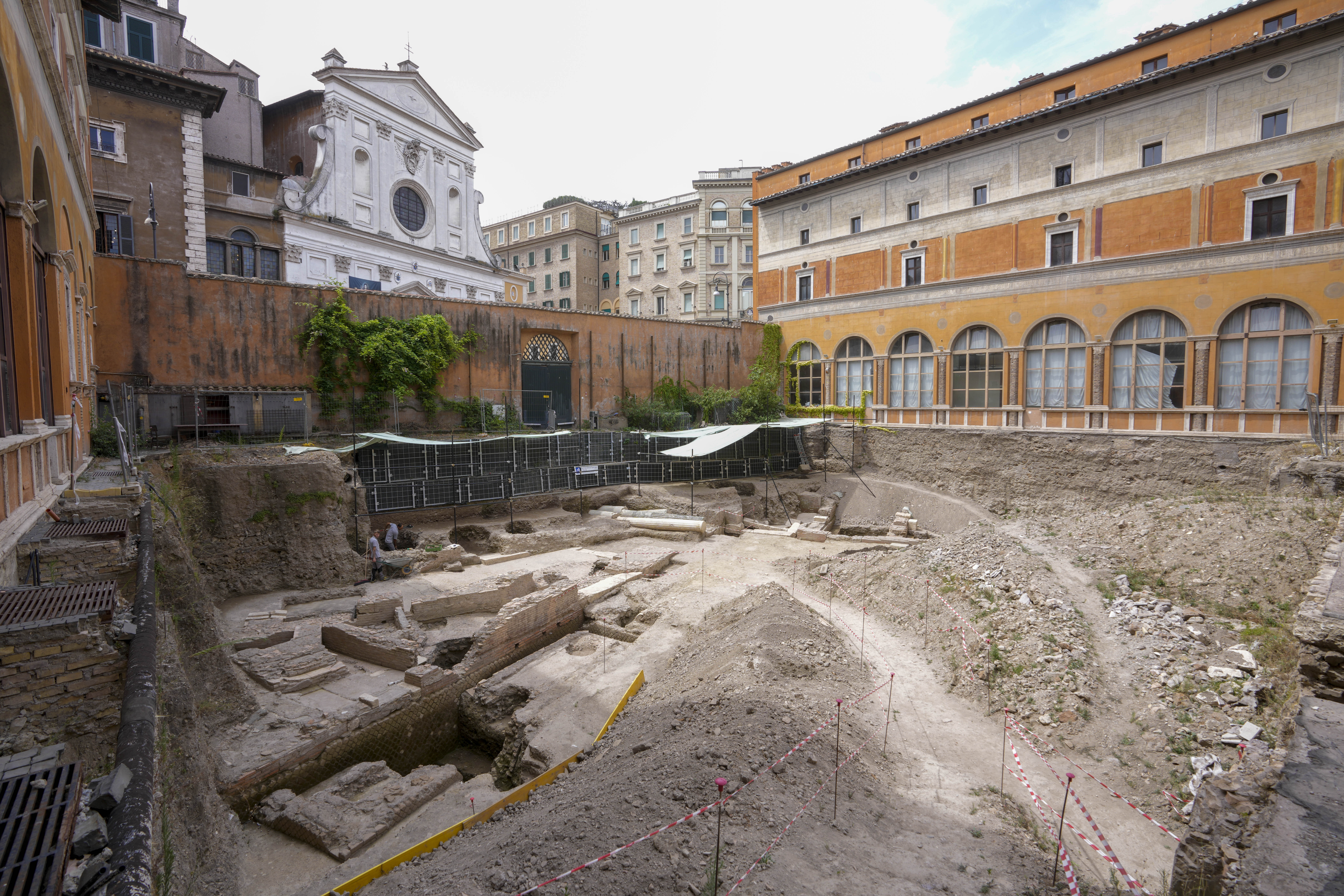 Ρώμη: Στο φως το «χαμένο θέατρο» του Νέρωνα – Στα θεμέλια του νέου Four Seasons-1