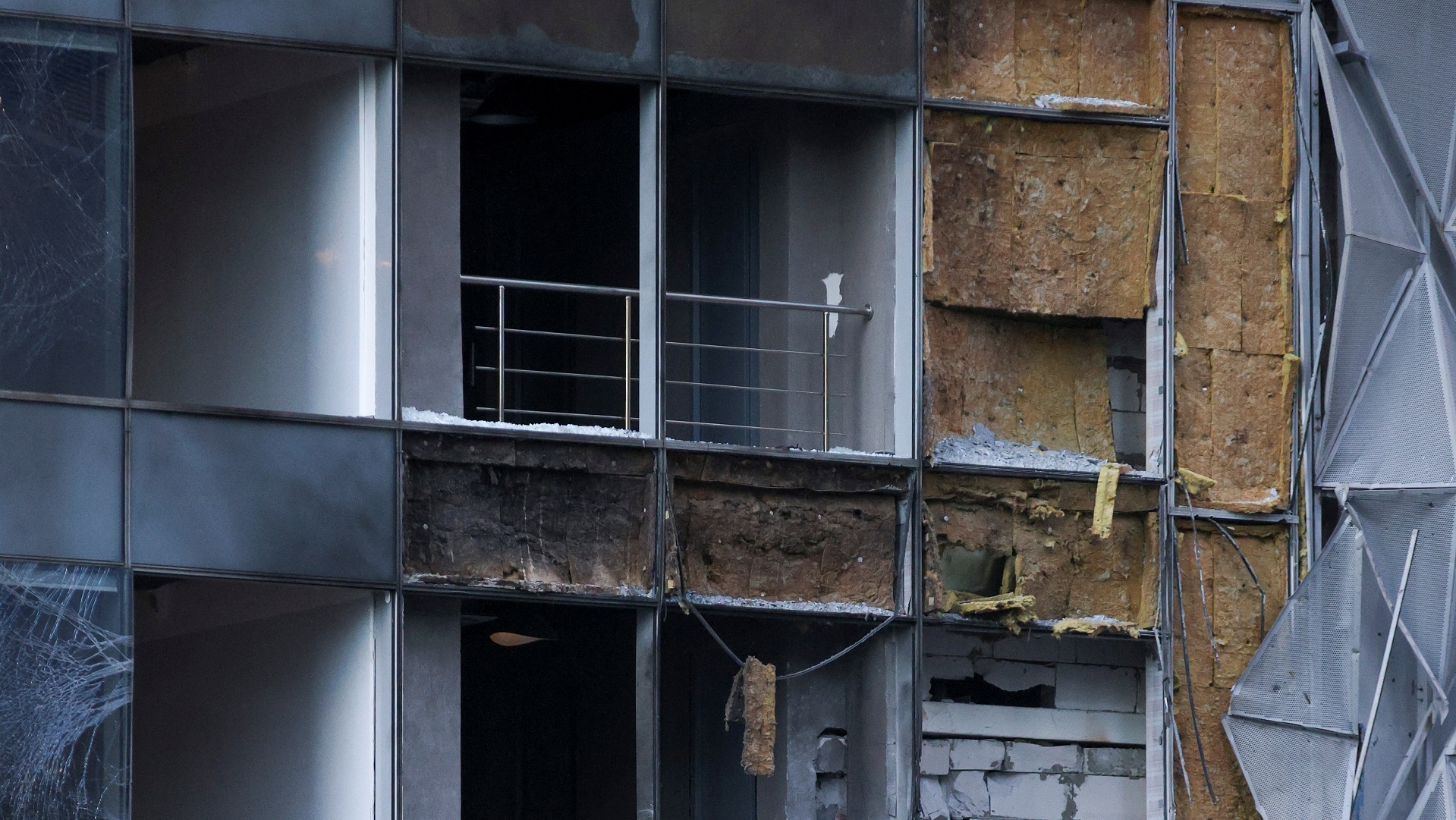 Μόσχα: Ζημιές σε κτίρια από επιθέσεις ουκρανικών ντρόουν-1