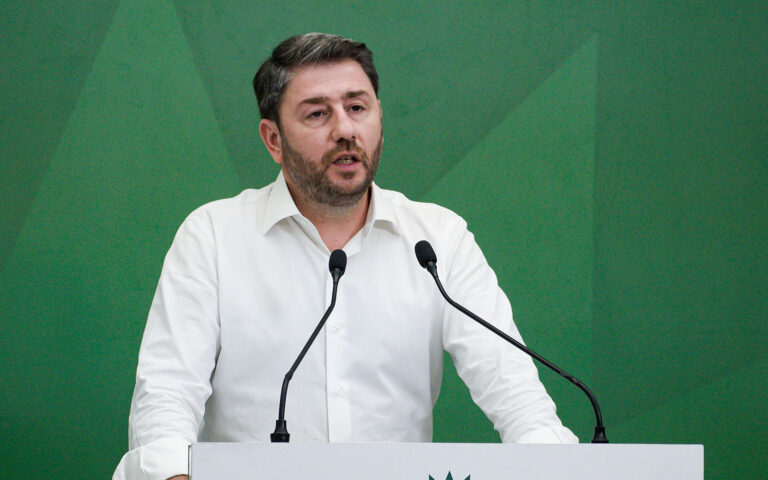 ΠΑΣΟΚ: Ο Νίκος Ανδρουλάκης κρατά την έδρα της Α’ Θεσσαλονίκης – Εκτός Βουλής ο Καστανίδης