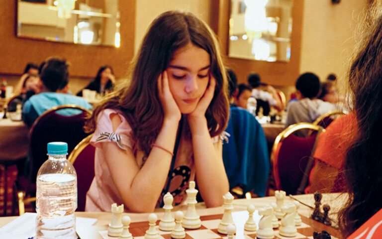 Στο Περιστέρι δίνουν μάχη οι νέοι πρωταθλητές του σκακιού
