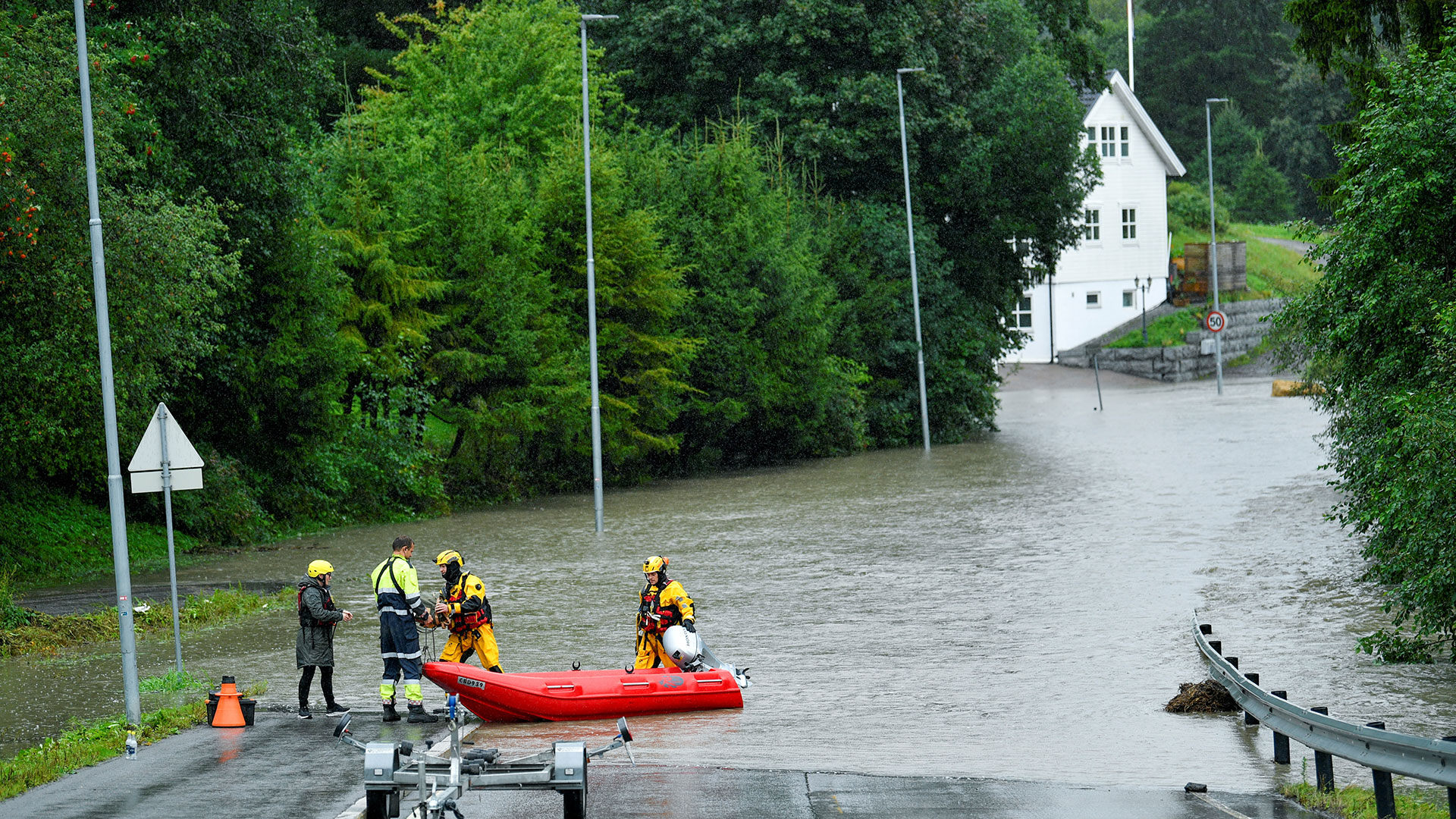 Πλημμύρες στη Νορβηγία:Πάνω από 4.000 άνθρωποι εγκατέλειψαν τις οικίες τους-3