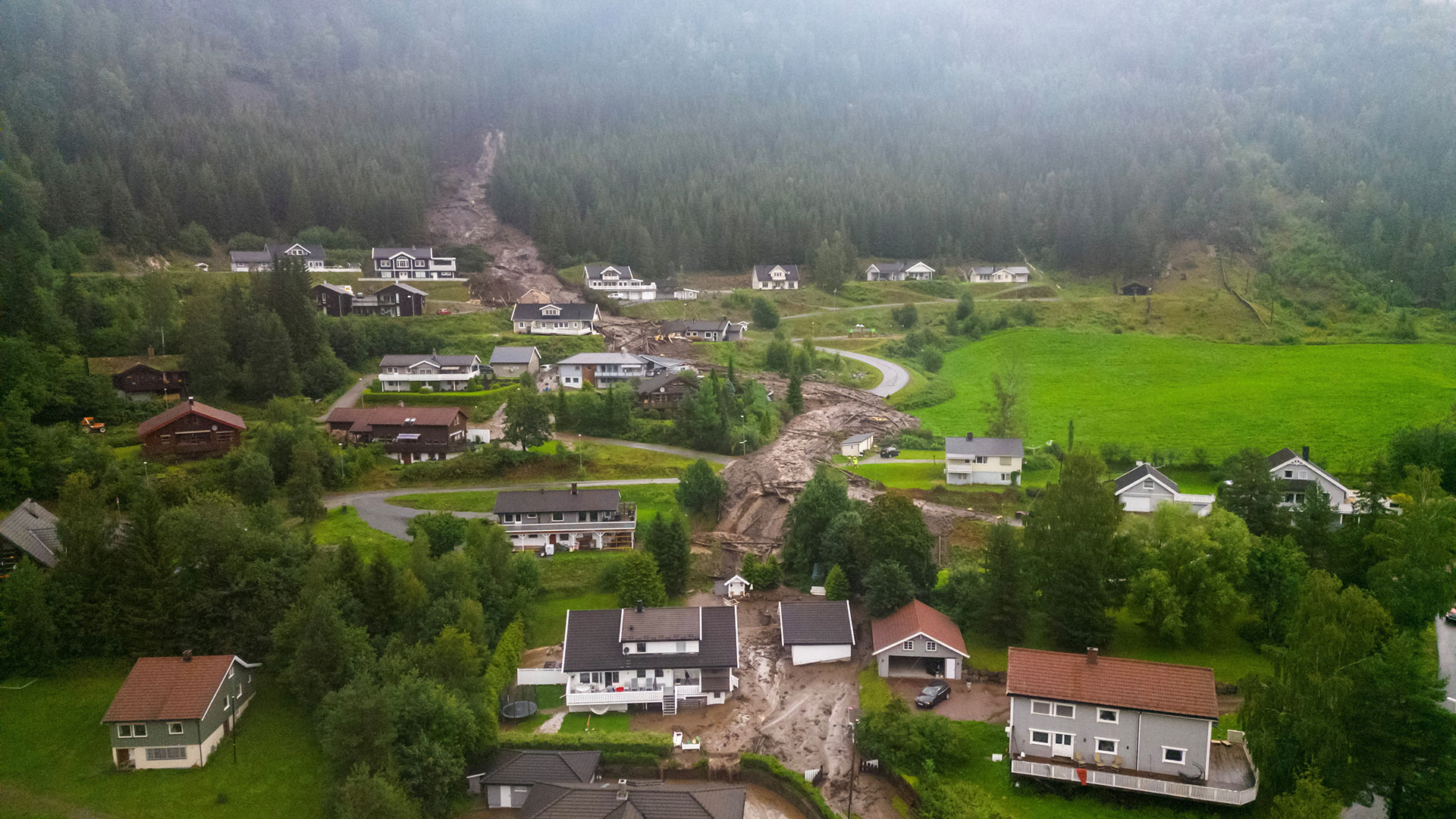 Πλημμύρες στη Νορβηγία:Πάνω από 4.000 άνθρωποι εγκατέλειψαν τις οικίες τους-4