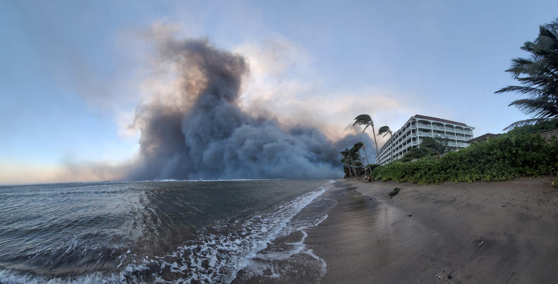 Εικόνες αποκάλυψης στη Χαβάη – Ο εξωτικός παράδεισος που έγινε στάχτη-3