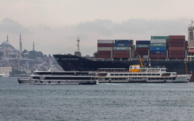 Μαύρη Θάλασσα: Στην Τουρκία το πρώτο πλοίο που χρησιμοποίησε τον ουκρανικό «ανθρωπιστικό διάδρομο»