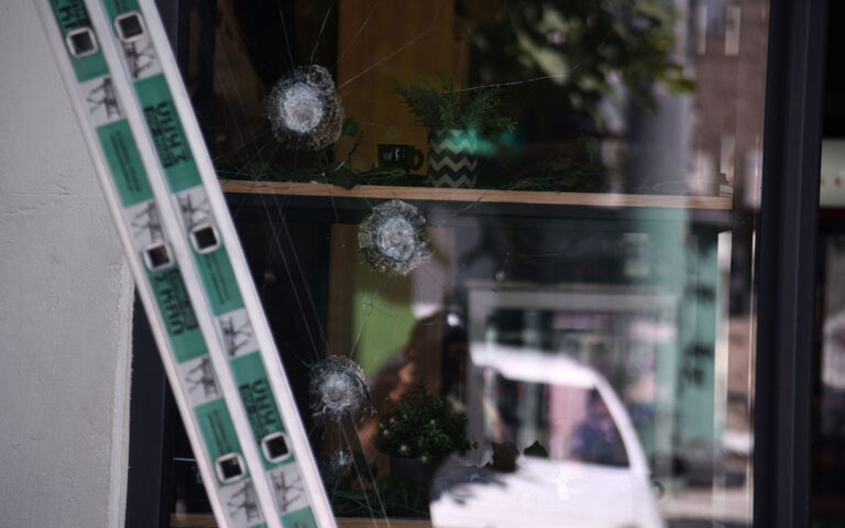Καταδρομική επίθεση σε καφετέρια πίσω από το γήπεδο του Παναθηναϊκού