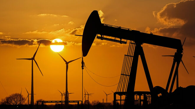 ρωσία-μειώνει-τις-εξαγωγές-πετρελαίο-562552660