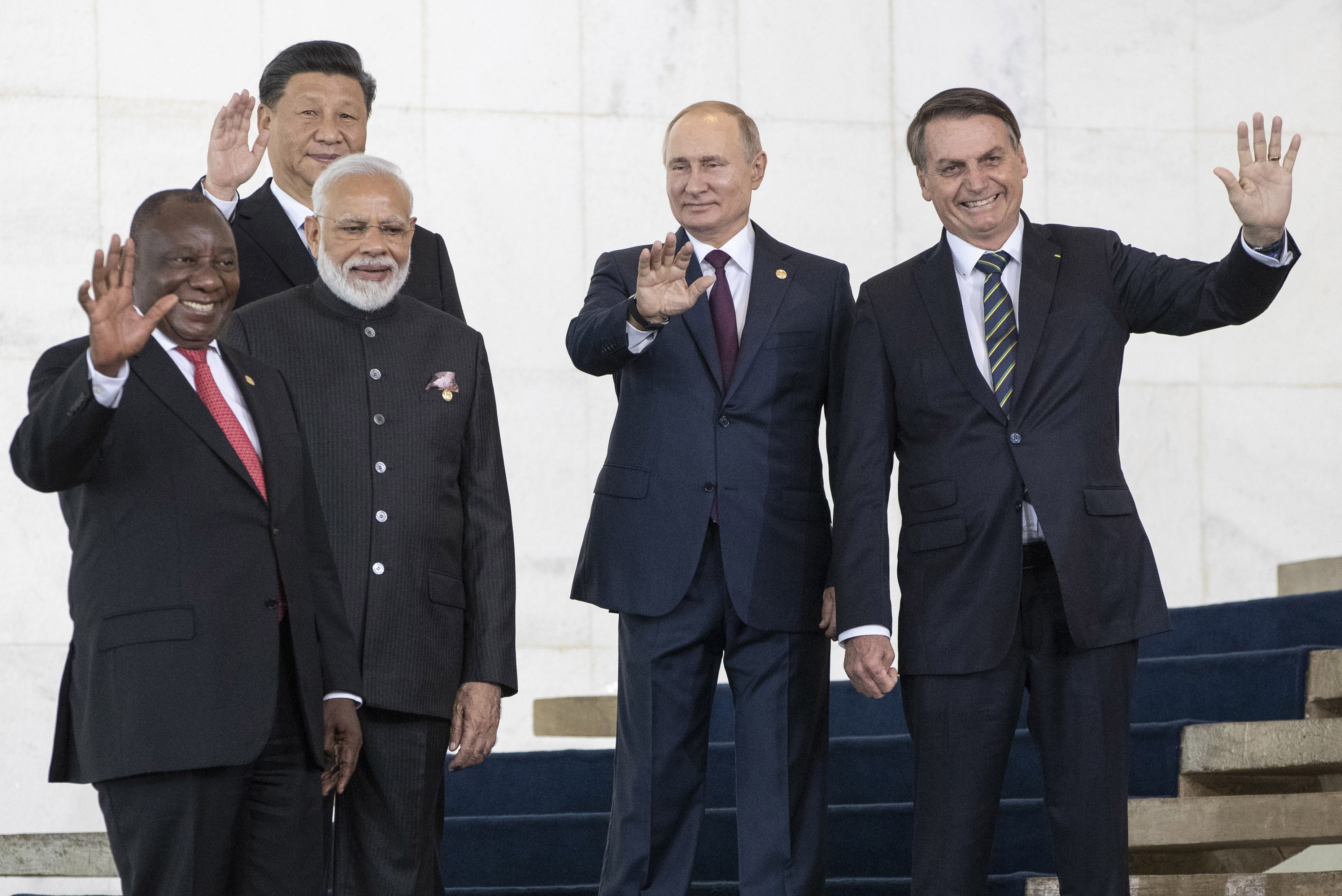 Σύνοδος BRICS: Η αποδολαριοποίηση, η Κίνα και ο «πολυπολικός» κόσμος-1