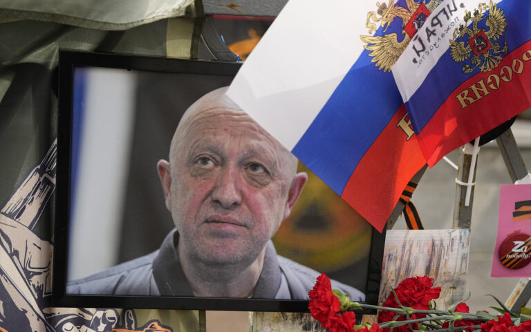 Κρεμλίνο για Πριγκόζιν: Η συντριβή του αεροσκάφους «μπορεί να προκλήθηκε εσκεμμένα»