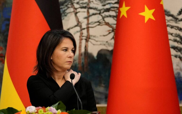 Κίνα προς Γερμανία: «Ανοιχτή πολιτική πρόκληση» οι δηλώσεις Μπέρμποκ για τον Σι