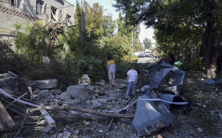 Πόλεμος στην Ουκρανία: Μπαράζ πυραύλων στην Οδησσό