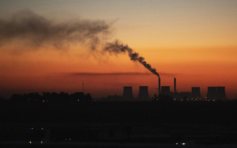 Δύσκολος ο στόχος για μηδενισμό των εκπομπών ρύπων